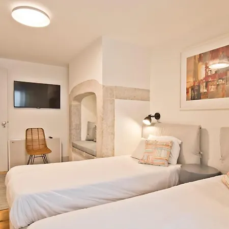 Penthouse With River View - Baixa Alfama Apartment Lisbon